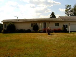 Cozy Lakeside Vacation Rental near St David, Maine - Lavertue - 0