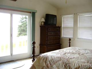 Cozy Lakeside Vacation Rental near St David, Maine - Lavertue - 3
