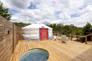Romantic Secluded Yurt Perfect for Couples in Wimberley, Texas - Wimberley - 6