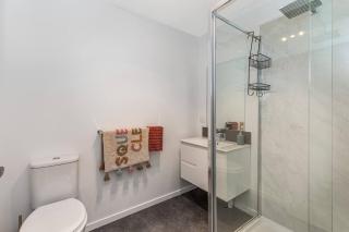 Signature Accommodation Loddon Retreat - Bridgewater-on-Loddon - 1