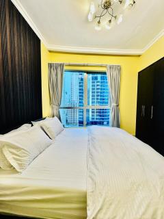 Stylish place with Breathtaking Marina Views - 8