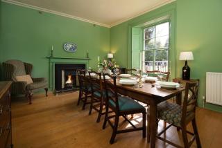Cloister House - Melrose - 3
