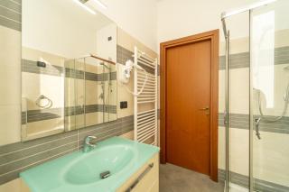 Como city Flat with AC and WIFI - Como - 8