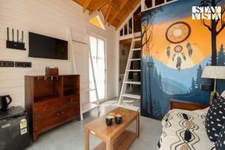 StayVista at Woodhouse Story with Pool, WiFi, AC - Morjim - 1
