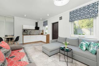 Cozy Studio Toruńska with Parking in Pobierowo by Noclegi Renters - Pobierowo - 1