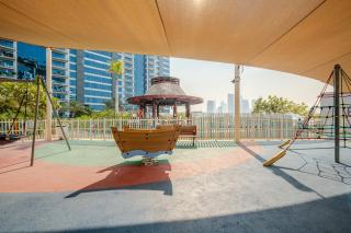 Modern 1BD, beautiful SeaView, Pool & Beach access - 2