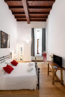 Keys of Italy -Monalda Small-1BR by Palazzo Strozzi - Firenze - 2
