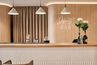 Sun & Fun Apartment Infinity Pool Spa Resort - Mamaia - 4