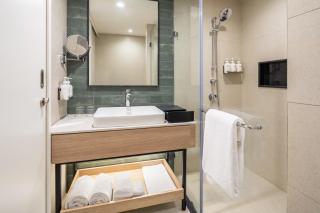 Holiday Inn Gurgaon NH8 by IHG - Gurgaon - 3