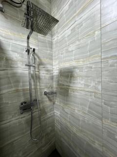 Sea View Apartment - Colombo - 9