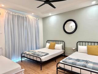 Ocean 19 Shamrock Villa Beachfront Big Group 4 Bedroom 5 Bathroom with Pool - 2