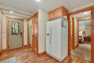 WSH1030 - Camp Westwater home - Tahoma - 1