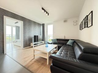 Superior Koko, 2 rooms, 1 bedroom, 3 balcanies! Parking! Security and Recepcion 24h! - Warsaw - 0