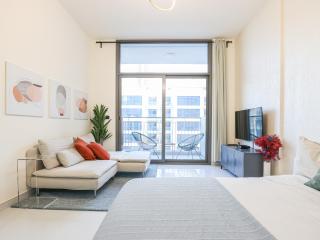 Elite LUX Holiday Homes - Modern Style Studio Superior Facilities in Arjan - 0