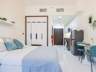 Elite LUX Holiday Homes - Modern Style Studio Superior Facilities in Arjan - 4