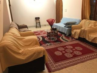 3 Spacious AC Bedroom Luxurious Peaceful Bungalow - 1