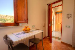 GuestHost - Casetta Corallo - Cozy Apartment X2 - 8