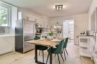 Spacious 2Br Hot Tub 2 Free P 8 min City Center - Québec - 6
