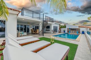 Salina Breeze Sea View Villa & Rooftop by Bocobay - Palm-Eagle Beach - 9