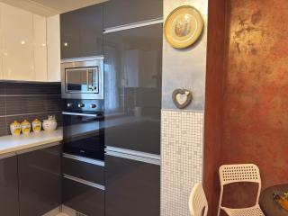 Comfortable 2 Bedrooms TITAN by CHR Luxury Property - Boekarest - 3