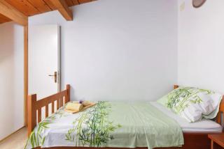 Apartment with garden Ana - Split - 8