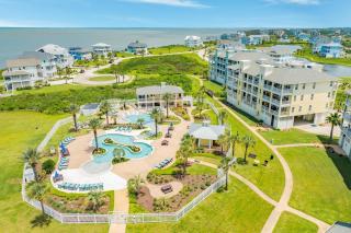 Sunset Vista By the Sea - Sparkling Pool and Bay Views! Enjoy Beach Club - Lazy River - Hot Tub! - Galveston - 9