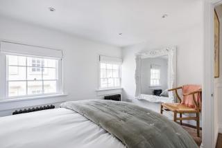 Central Georgian Townhouse with Free Parking - Bath - 1