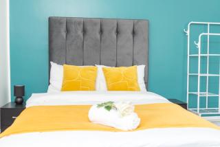 Kyoto Central I 4 BDR House I 50 inch Smart TVs in Rooms I Large Spacious Rooms I Refurbished I Derby City Centre - 9