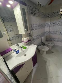 Arbnb Cuni - Polisi i Vogël - 3