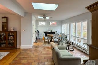 Seabreeze Manor - Camden - 7