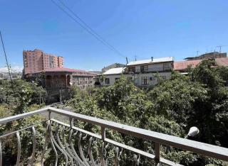 Cozy apartment on Saryan Street - Ereván - 8