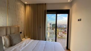 Dynasty Estate, Appartements avec Terrasse et vue sur Twin Center - - 3