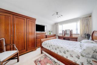 Charming 4-Bedroom Home with Garden - Perfect for Families, Groups & Contractors - Bedford - 4