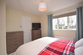 Cozy 1-Bedroom Apartment Near Stoke Mandeville Hospital - Sleeps 4 - Buckinghamshire - 6