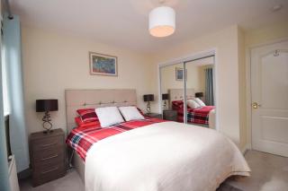 Cozy 1-Bedroom Apartment Near Stoke Mandeville Hospital - Sleeps 4 - Buckinghamshire - 3