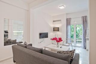 Serenity in the city - Stylish 1bd Garden Flat - 3
