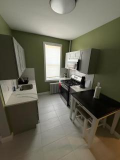 A Taste of Honey -Attn Professionals - 2 Bdrms - Union City - 2