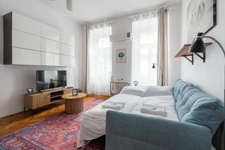 R7 Home Apartment - Budapest - 9
