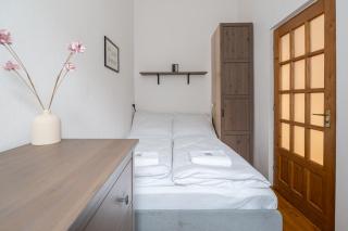 R7 Home Apartment - Budapest - 2