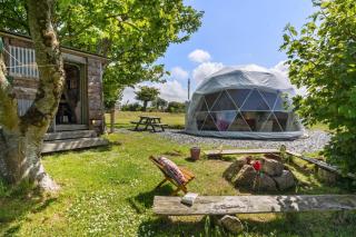 Tregroes Glamping Geodomes - Manorowen - 0