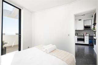 Flamingo 801 - Top Floor Sea Point Apartment with Daily Housekeeping - Kaapstad - 3