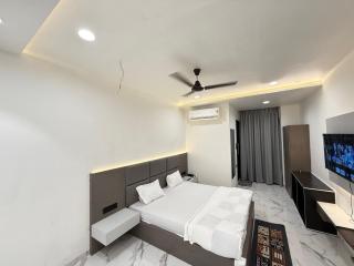 Hotel Shree Datta Residency - - 0