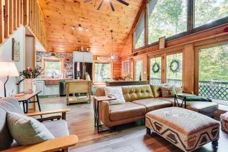 5 Mi to Helen: Hideaway w/ Deck & Grill! - 5