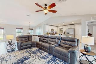 Cocktail Cove - Cape Coral - 6