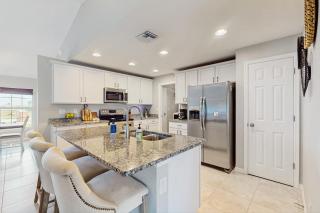 Cocktail Cove - Cape Coral - 1