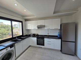 Luxurious Apartment - 8