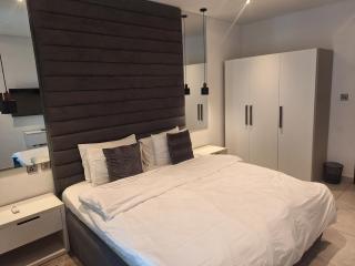 Signature Apartments - 7