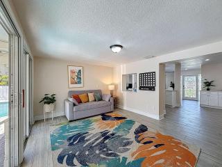 Pool Pet Friendly Game Room - 1