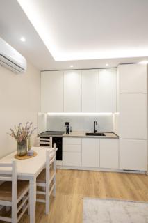 Aria Blu Vlore - Polisi i Vogël - 6
