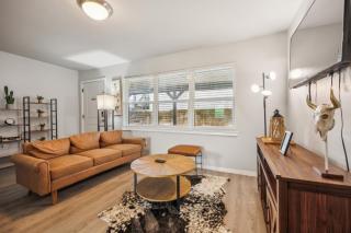 The Sutton 196 I Spacious 1 Bed 1 Bath - 9